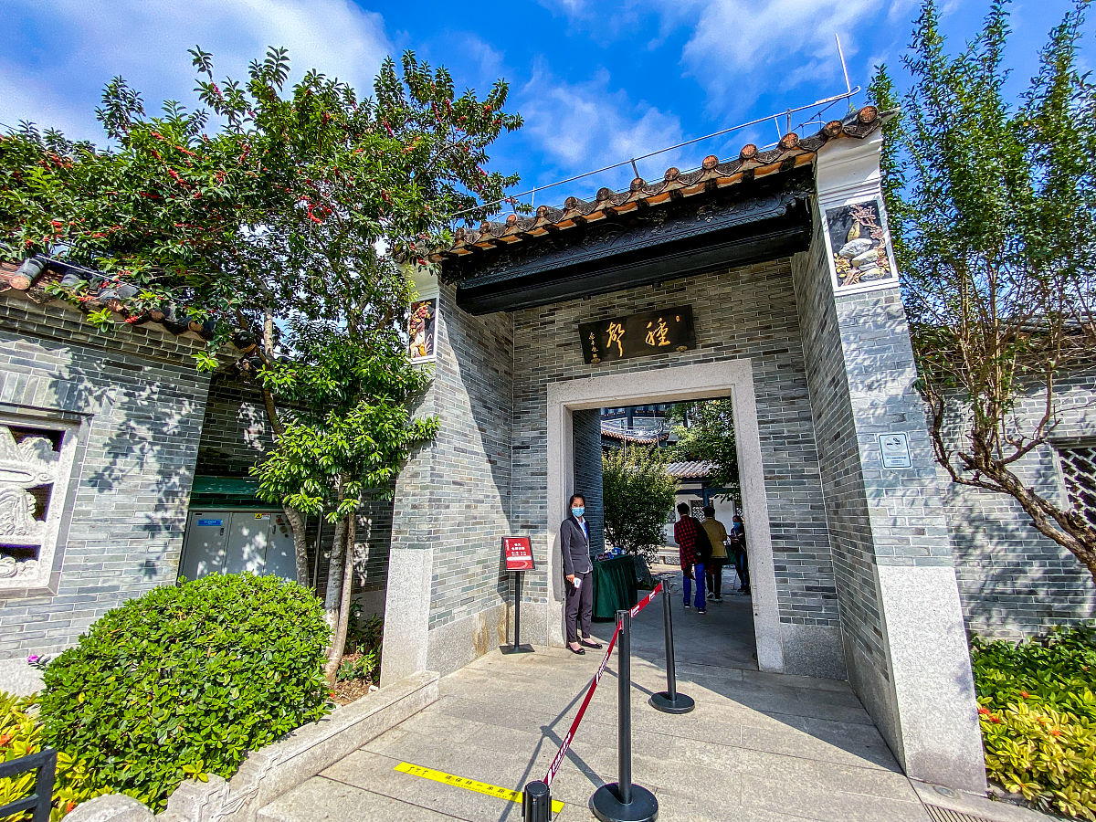 广东省外语艺术职业学院表演艺术专业就业前景分析