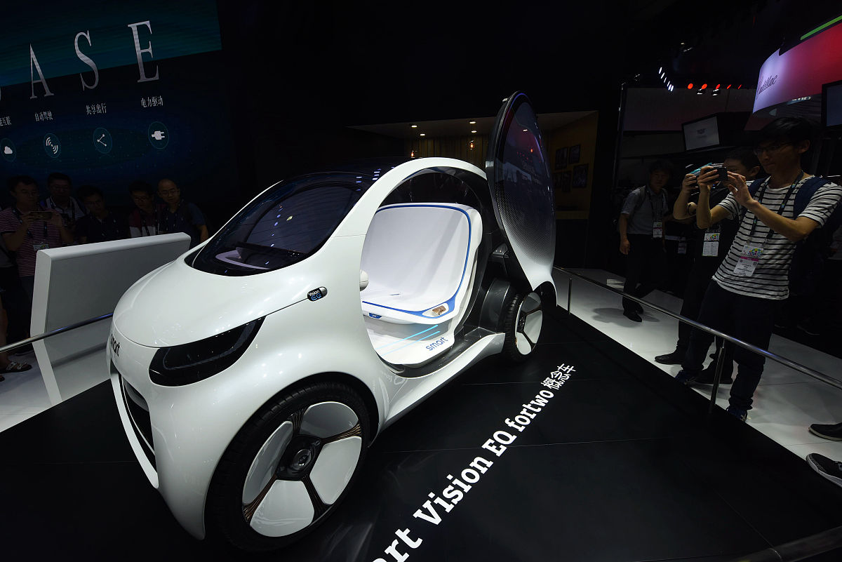 2023上海车展：smart城市出行新选择，年轻化、智能化升级