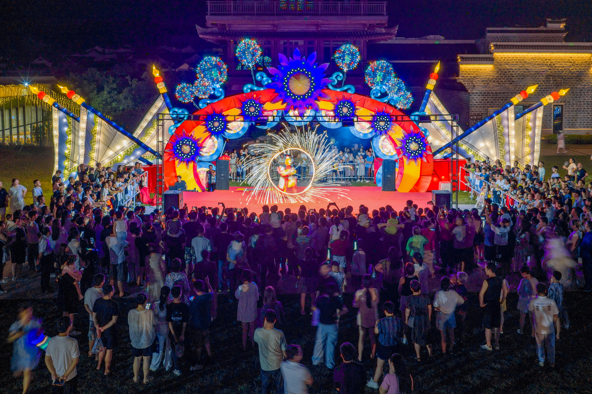 嵊州越剧艺术学校2023年招生专业-好不好