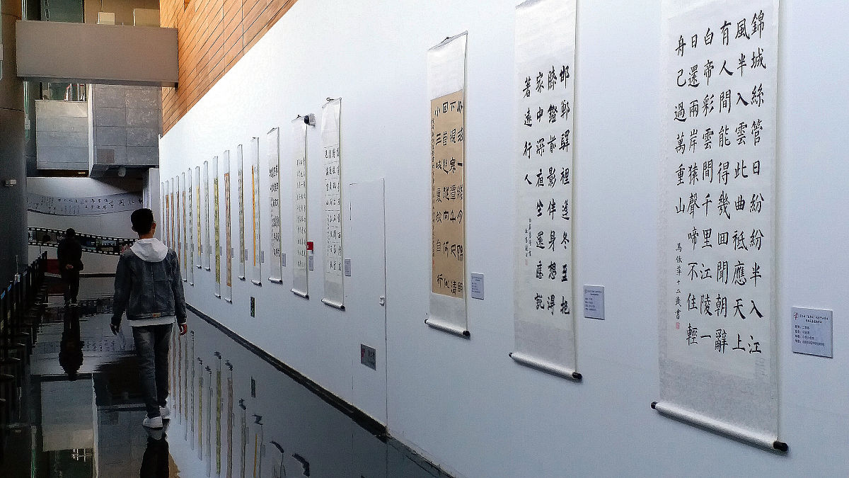 2018年10月7日,北京,国庆假期进入尾声,许多中小学生来到首都博物馆参