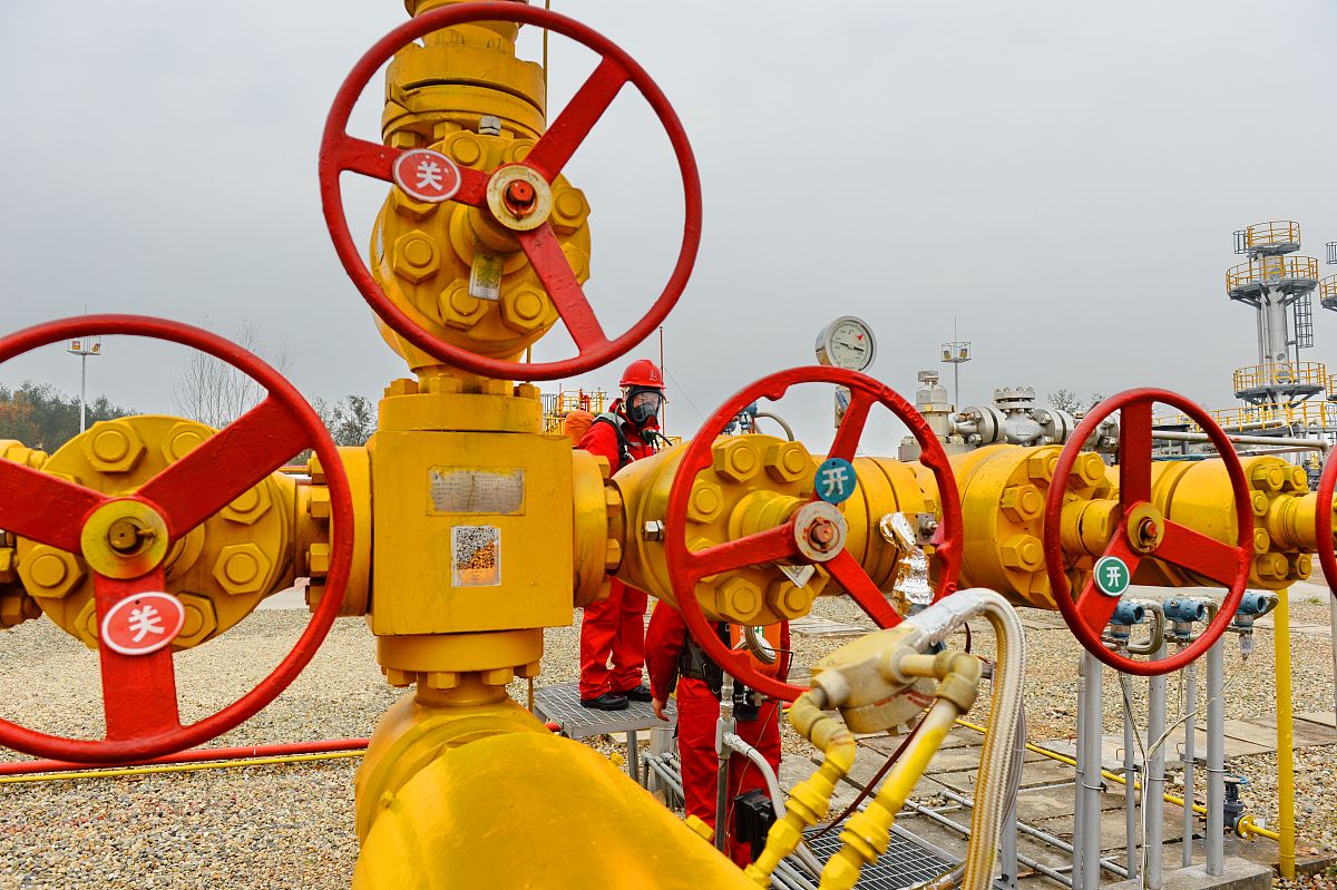 2019年四川石油学校中职中专招生简章