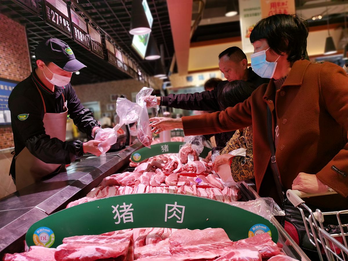 砌生猪肉的危害：食品安全问题不容忽视
