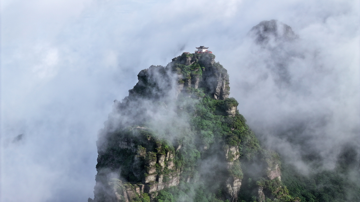 贵州省铜仁市梵净山景区的导游词详细解答并扩展补充