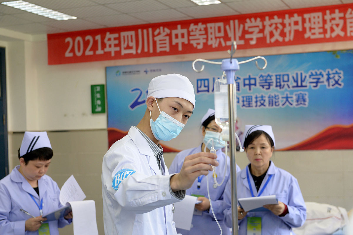 成都铁路卫生学校的英语护理中专好不好 成都铁路卫生学校的英语护理中专好不好