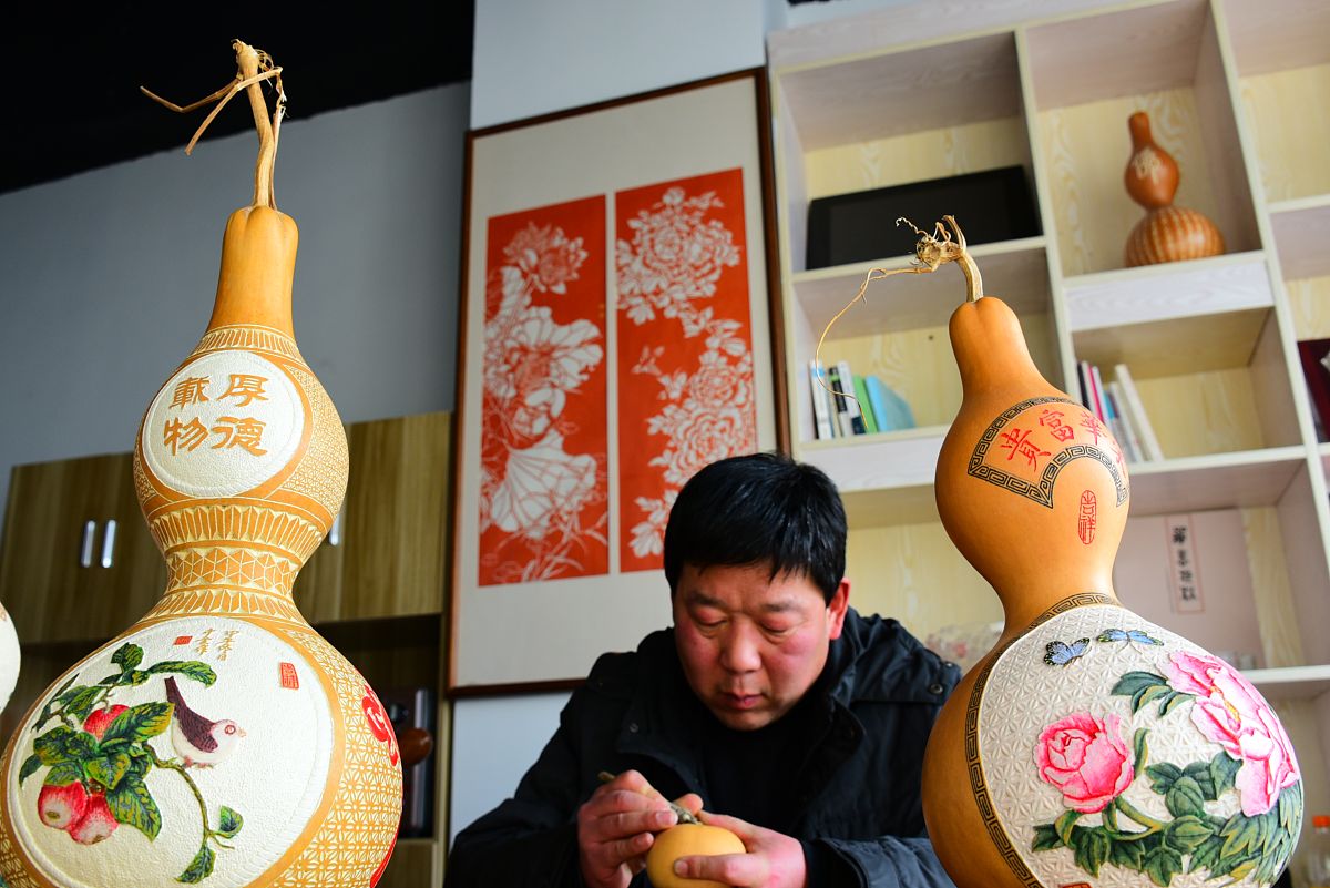 秦基伟葫芦制作教程：步骤详解，打造个性葫芦工艺品