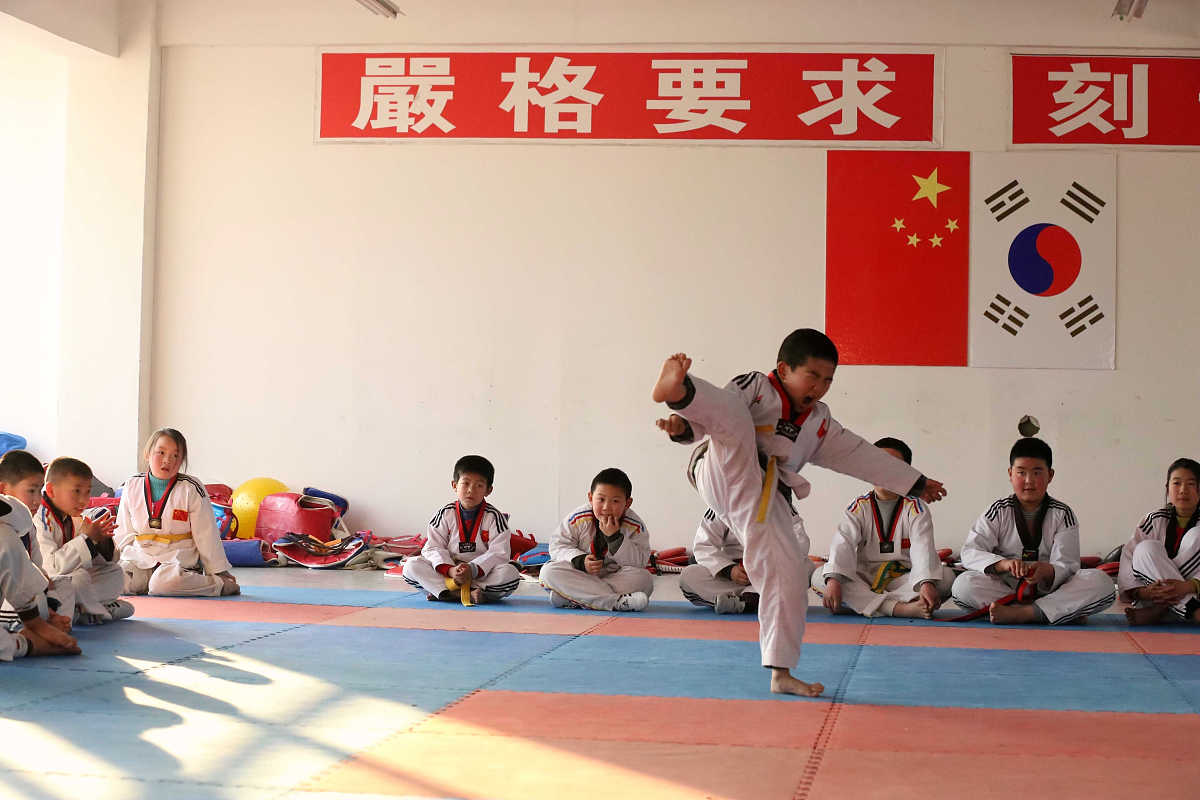 成绩不理想？交通工程专业学生如何选择铁路学校