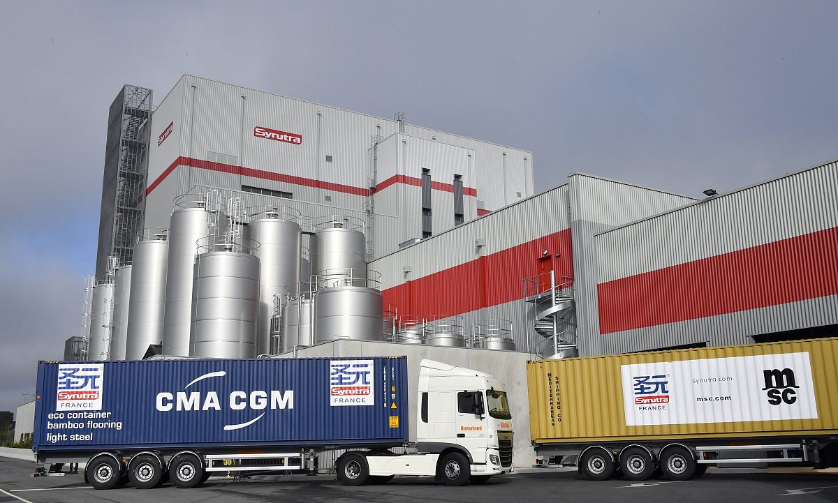 [店铺名称] 宣布成为[工厂名称] 官方经销商，提供正品保证和优质服务！