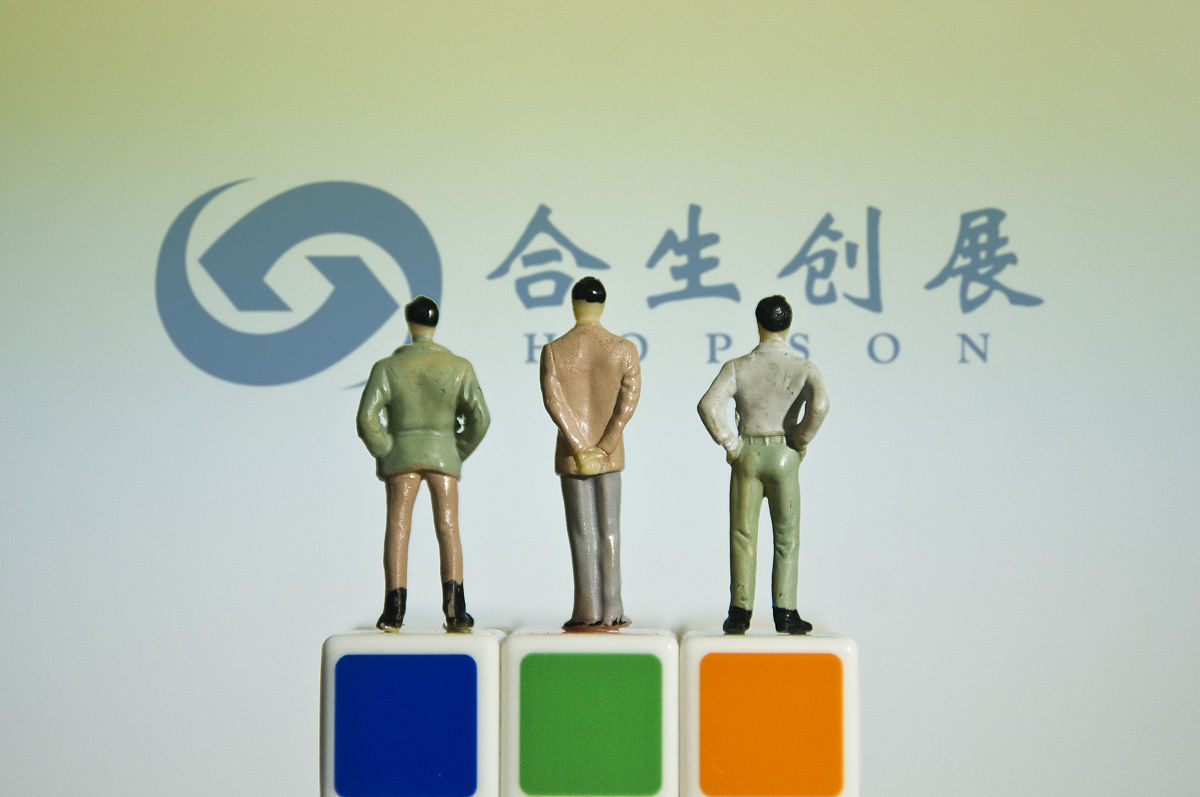 如何改变客户对保险的态度？保险推销员必备的社会心理学技巧