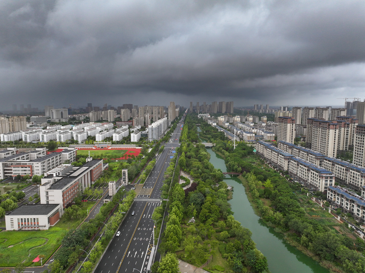 关于六安近十年变化的作文不少于1