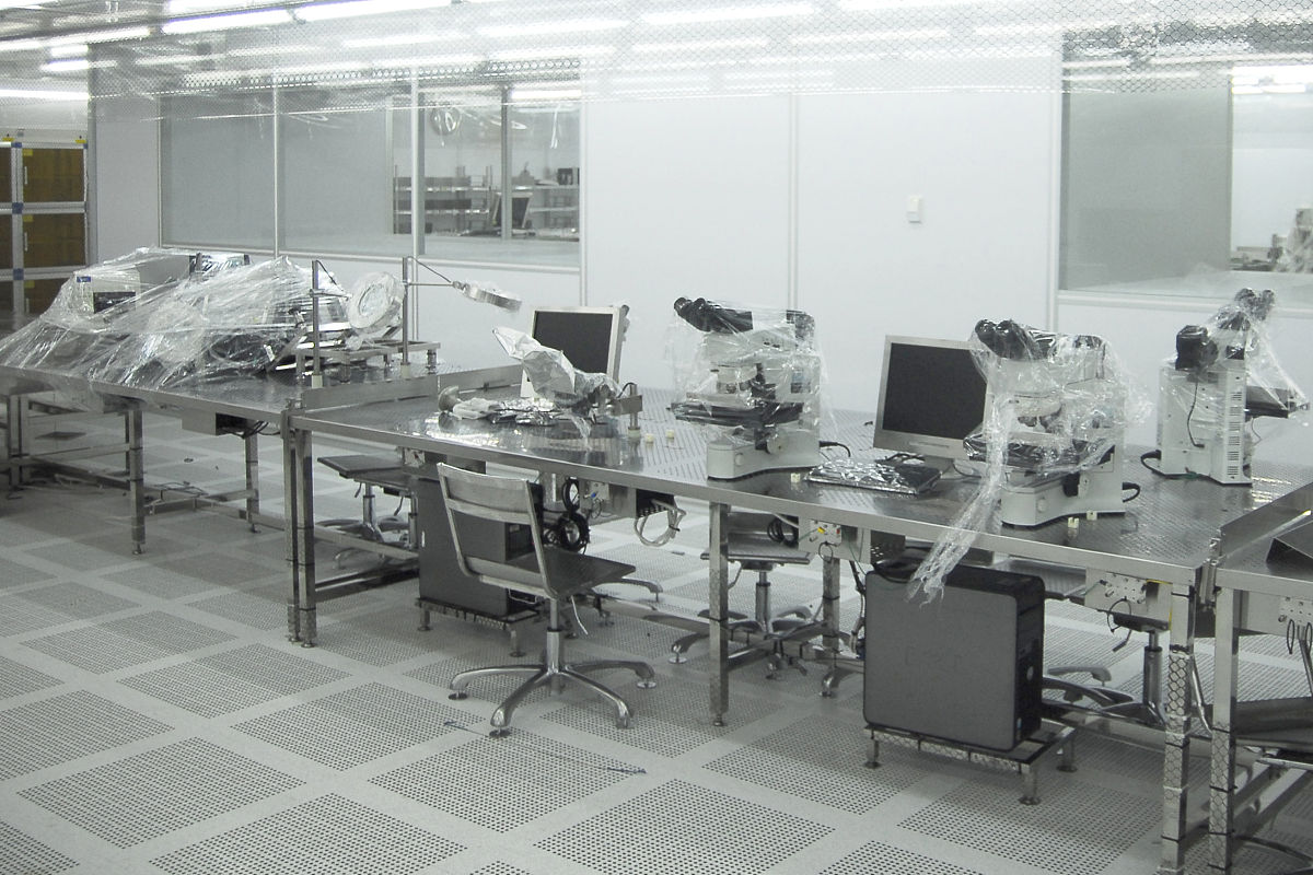 深圳科技发展公司与[乙方公司名称]达成合作协议，共同开发计算机信息处理技术