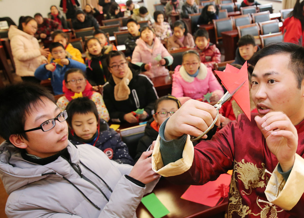 传承中华文化，让传统在春天绽放