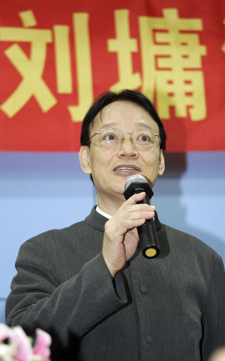 《理想国》读后感：正义、政治与理想社会