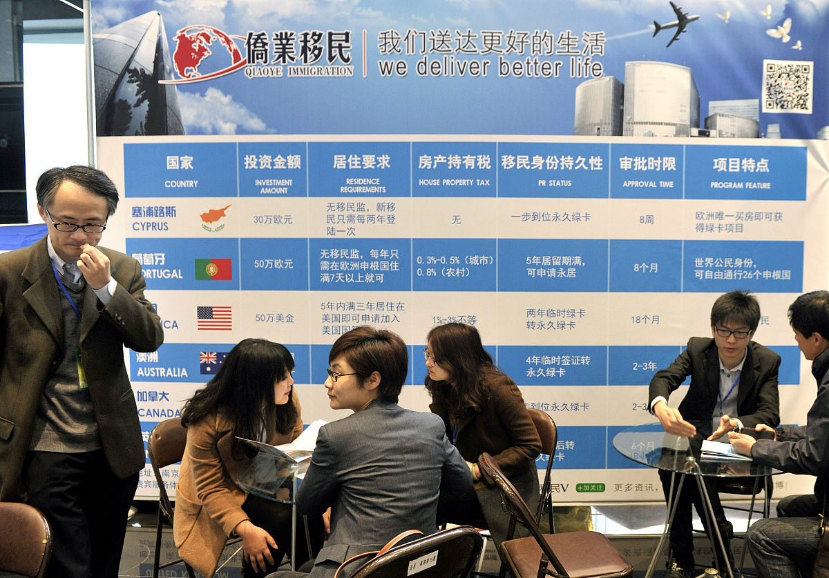 翻译The company provided us with the contact details of the two translation agencies with which they regularly collaborated Agency 1 was interested in and open to participating in the study Its CEO had