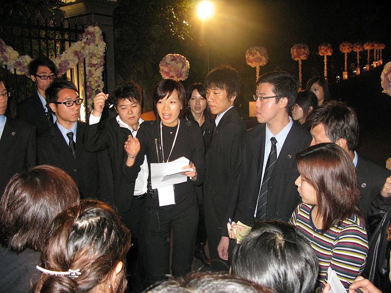 如果我参加了马龙同志的葬礼但是他却没有参加我的葬礼说明了马龙同志存在什么问题说出十条
