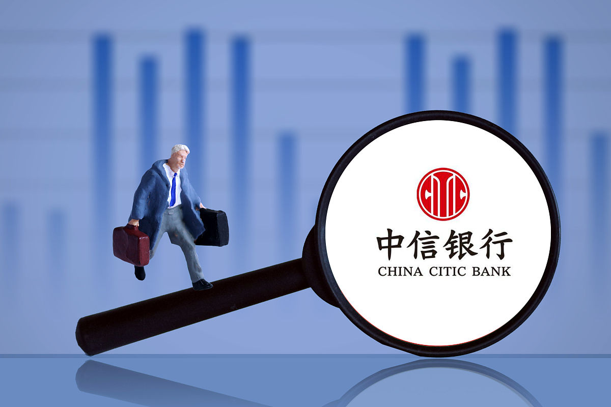 写一篇关于中信银行M分行个人理财业务营销问题及对策分析的论文研究方法。