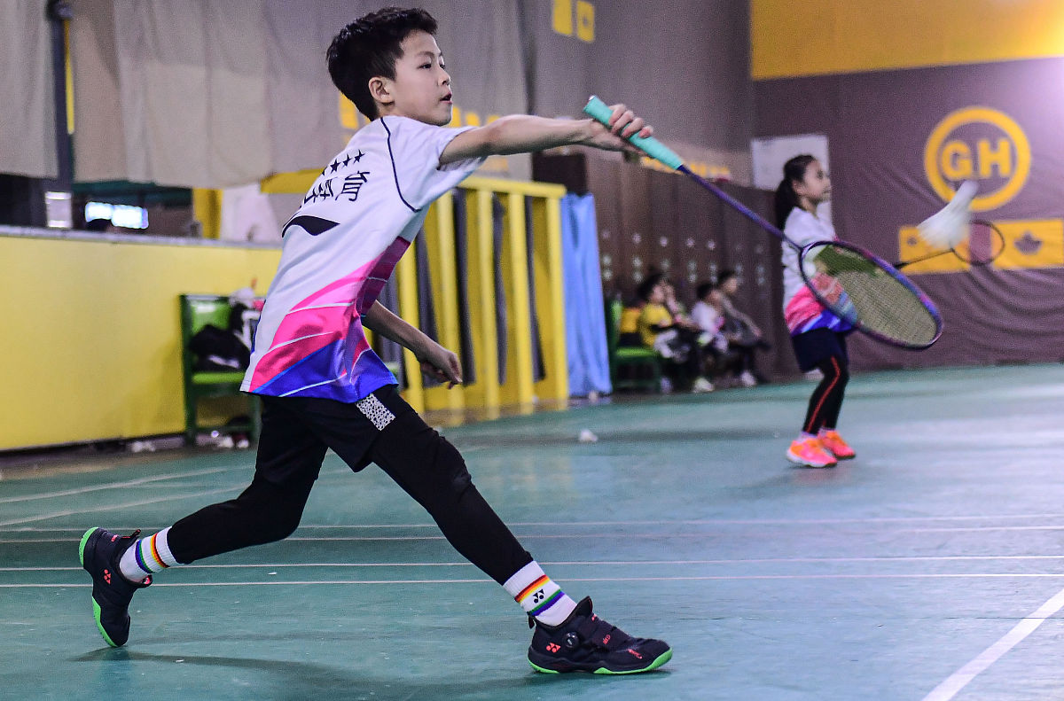 羽毛球俱乐部品牌定位