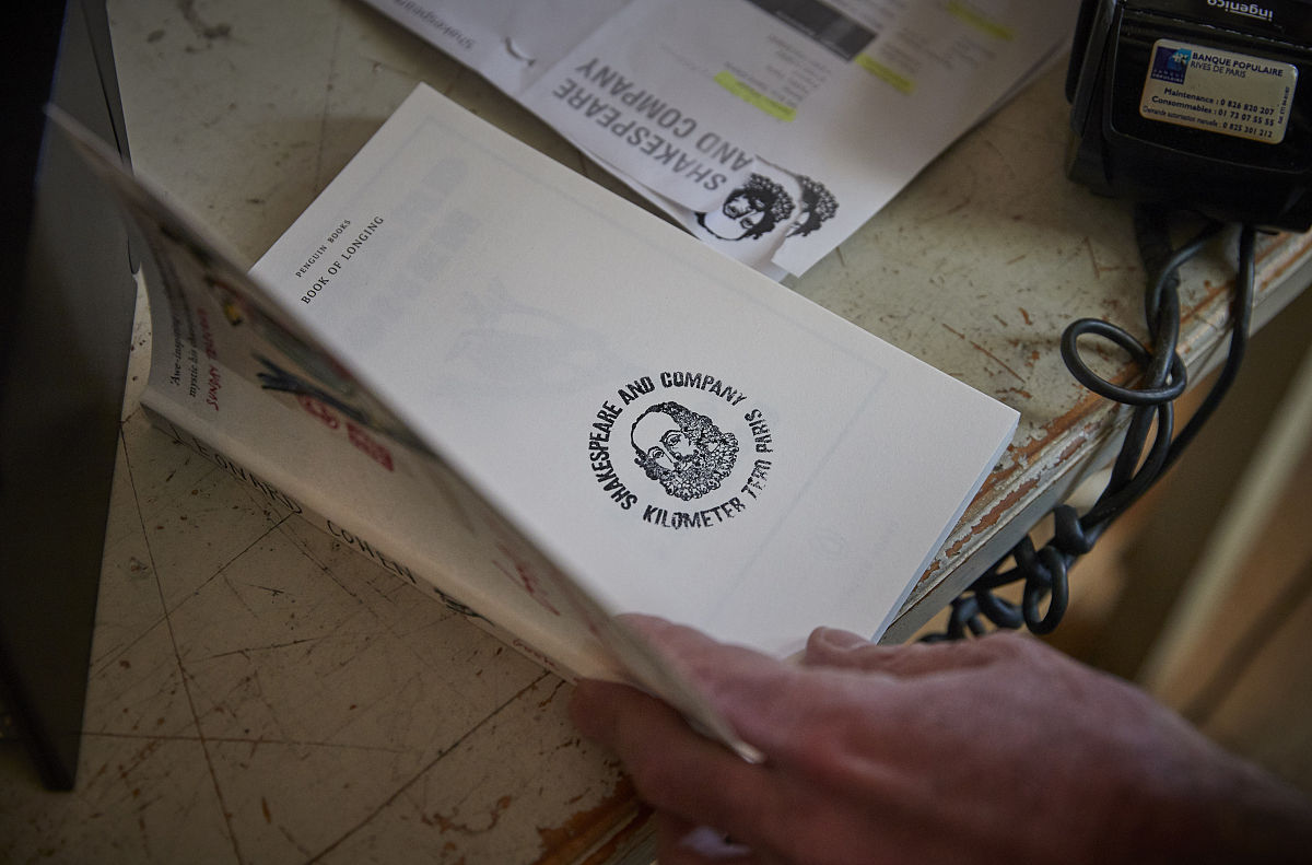 鞍山媒体曝光求助热线电话是多少？ 要求：创建一篇500至1000字的解决方案