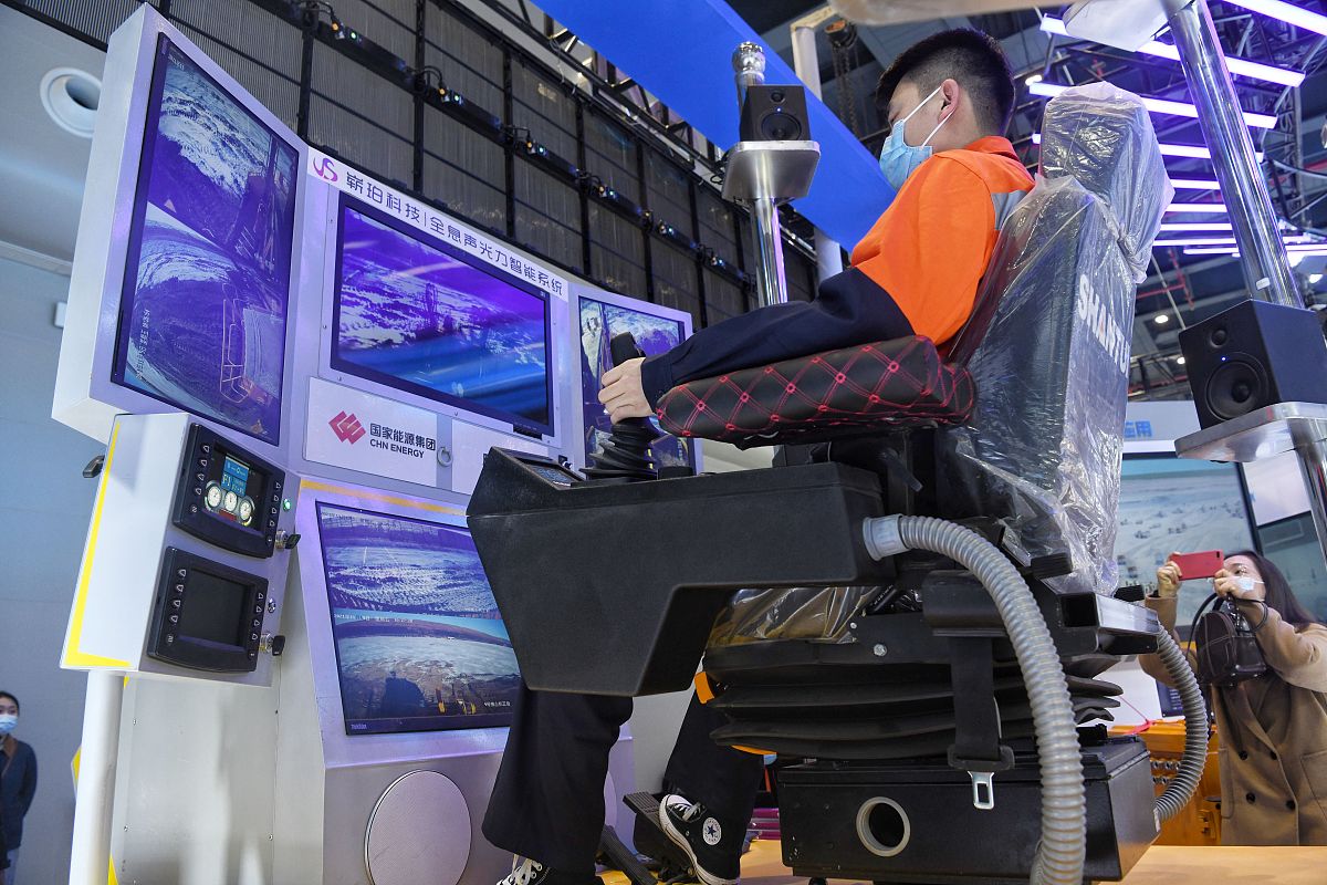 2021年湖北崇阳职教中心招生专业：互联网+引领未来