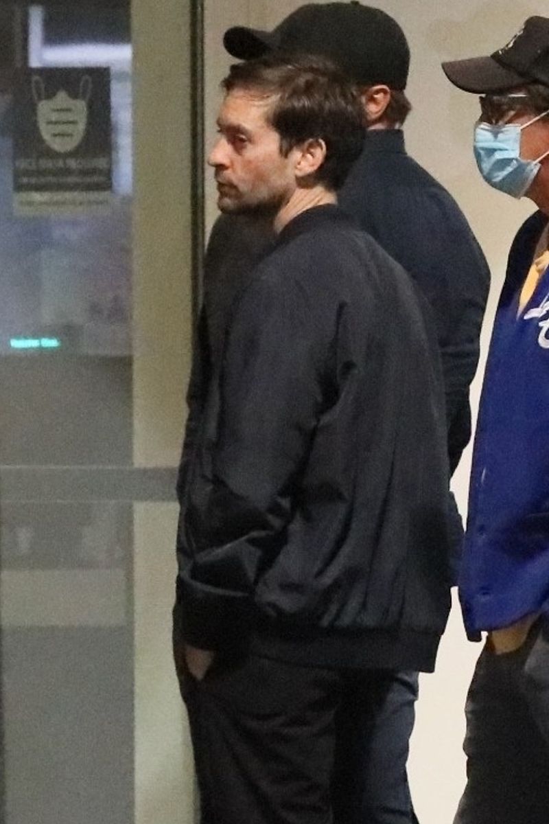 纸醉金迷，爱恨交织：一张《了不得的盖茨比》电影海报设计方案