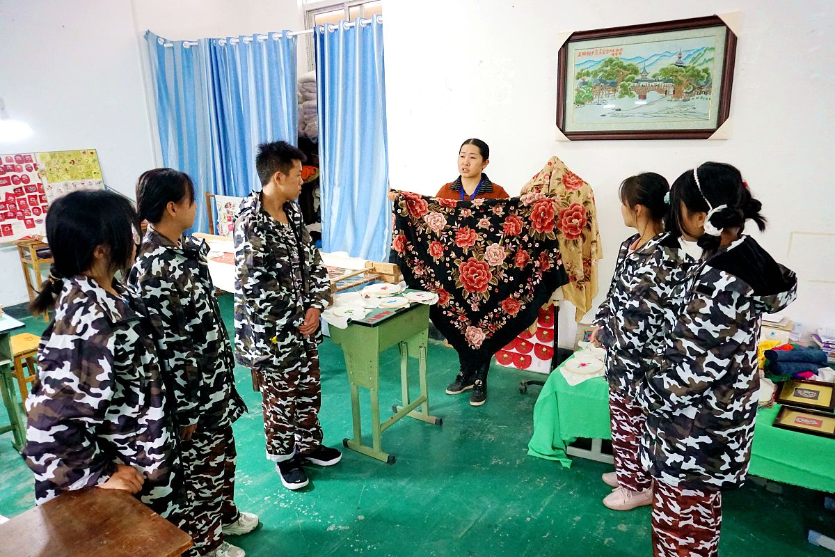 佛山高明区职业技术学校2022年招生简章 - 报名指南与学校介绍