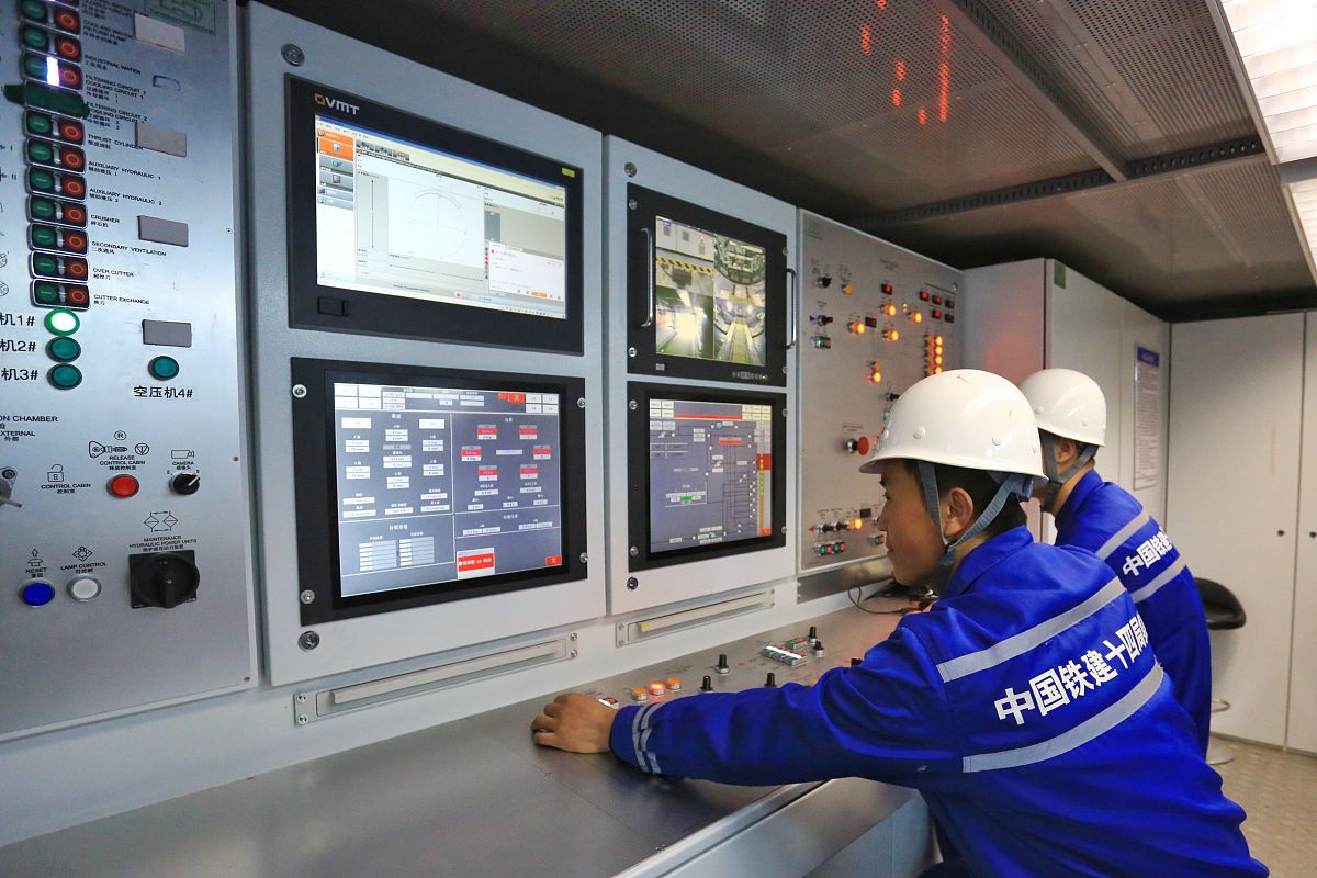 货舱温度测量确认 - 船员信息与现场校对结果一致