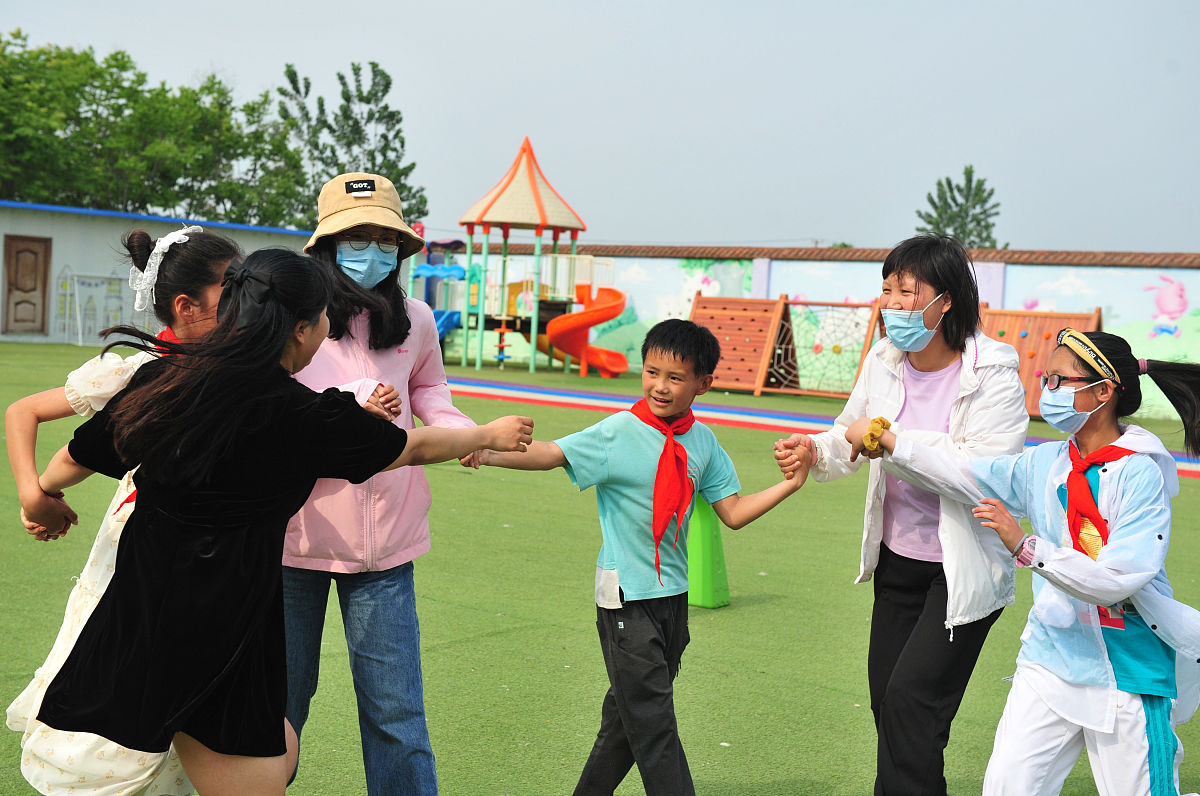 设计五个户外亲子益智类游戏取名