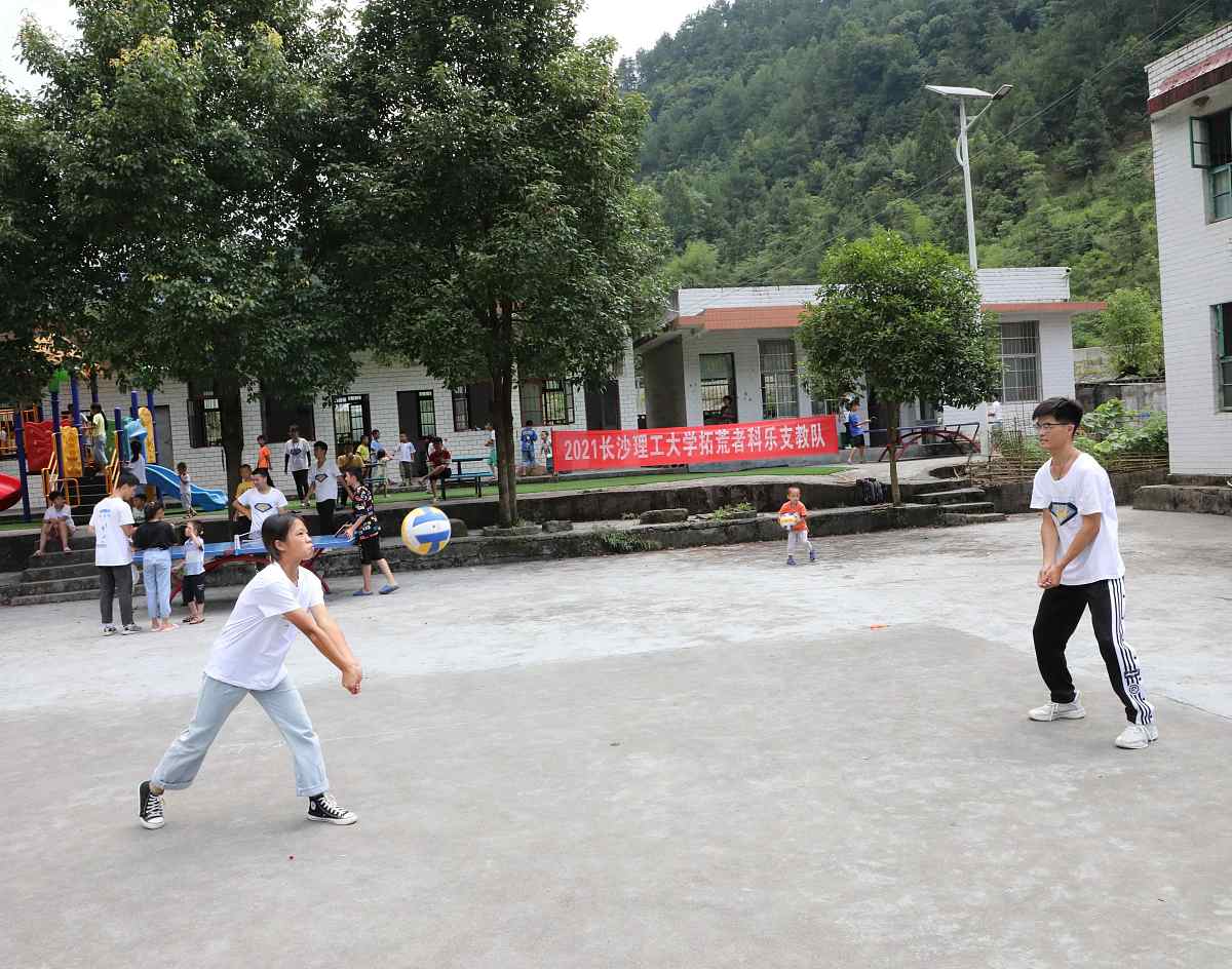 以大学生要诚信为本以德树人的征文不少于1