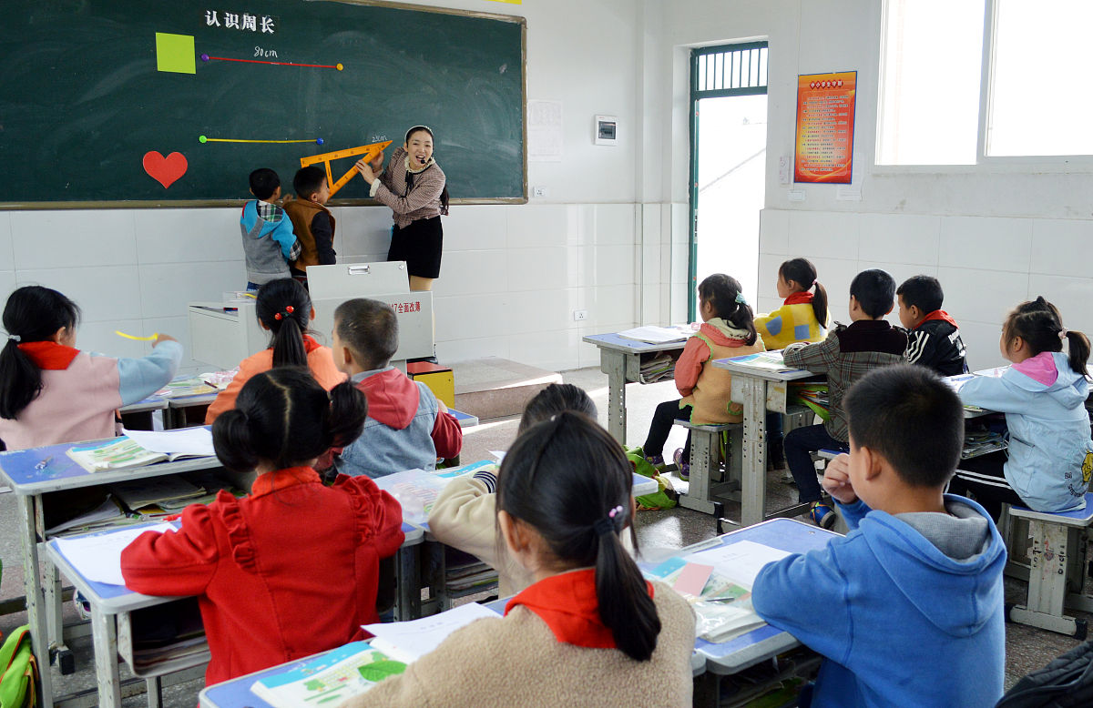 2020年沈阳市化学工业学校招生简章：培养化学工业人才，成就美好未来