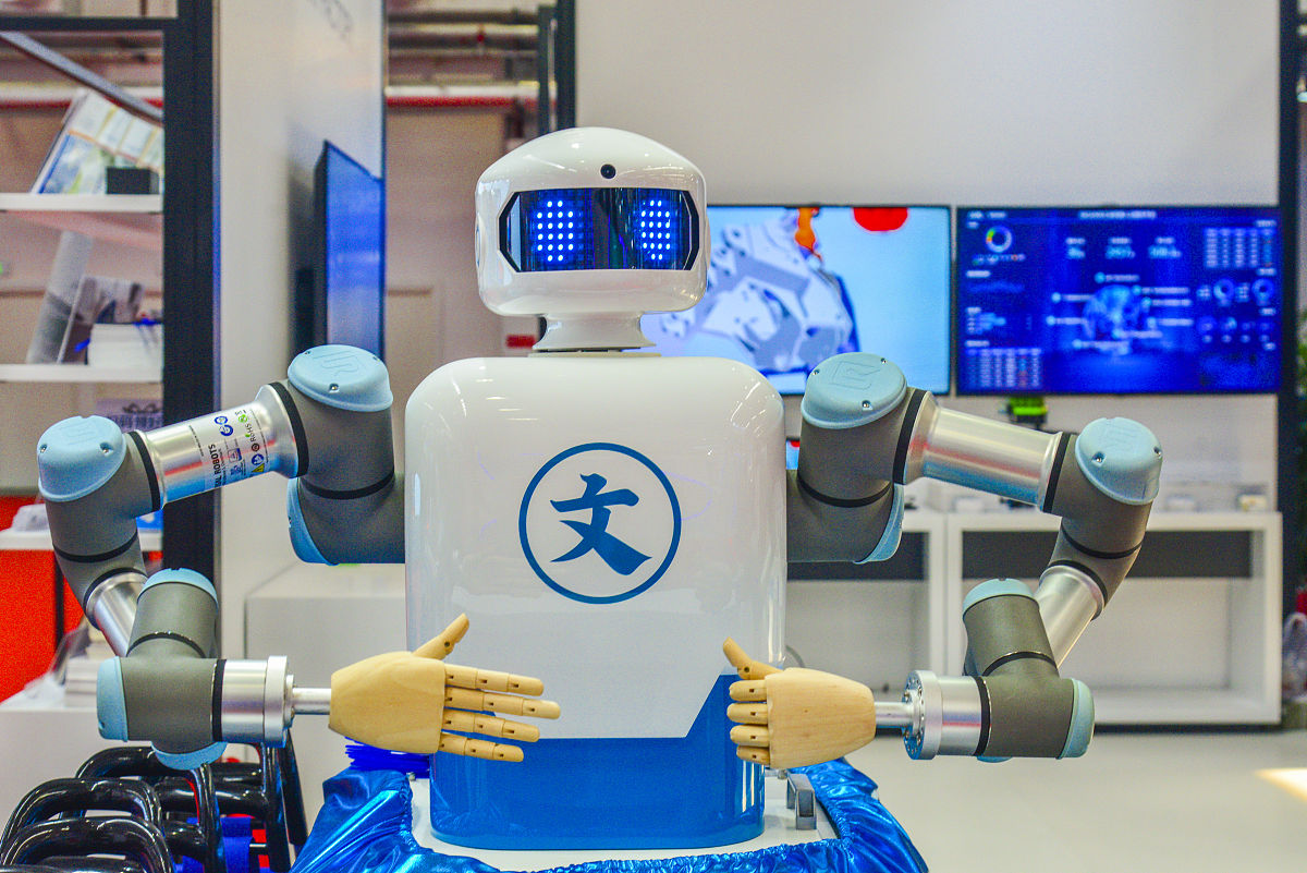 帮我写个自我介绍