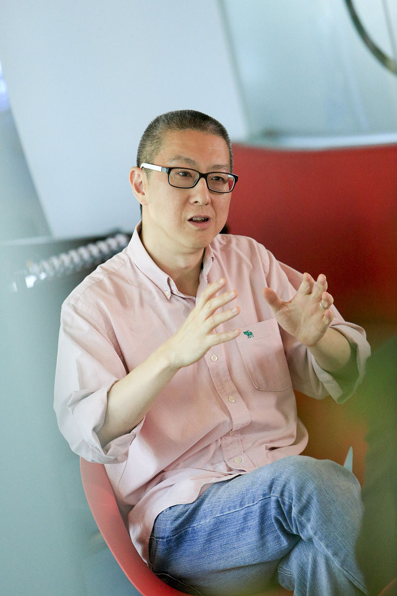 以重生为题材写一部小说