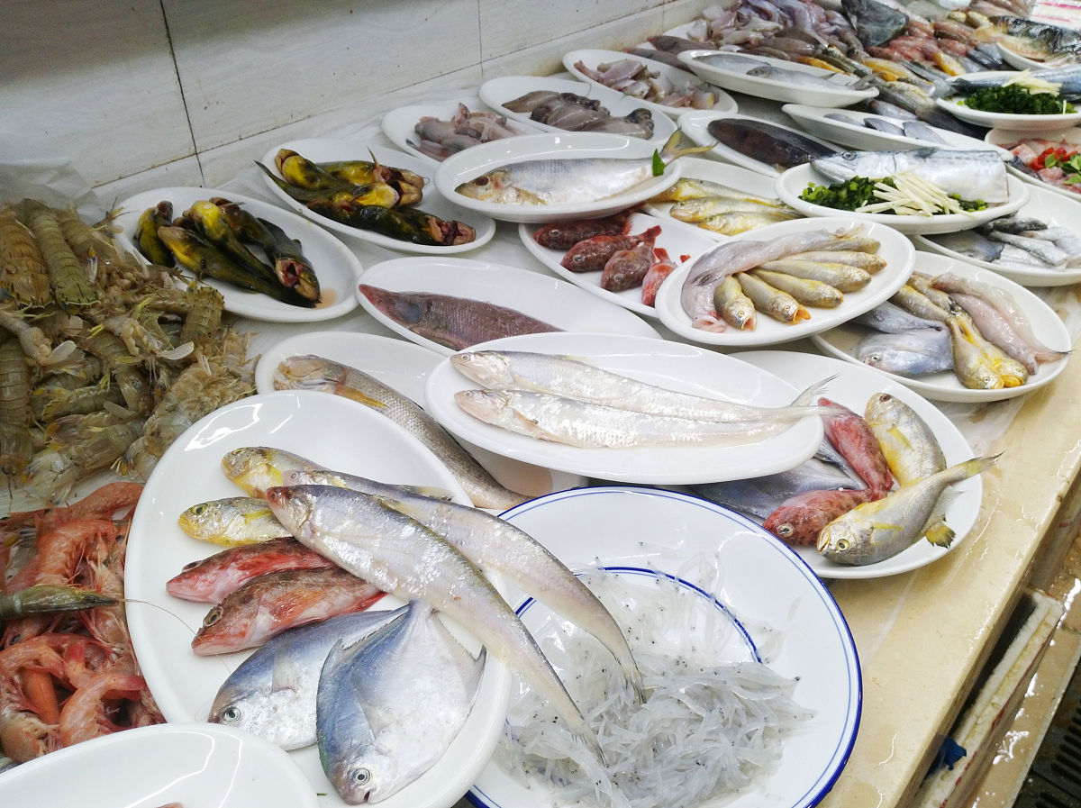 写个50字的海鲜店评价 写个50字的海鲜店评价