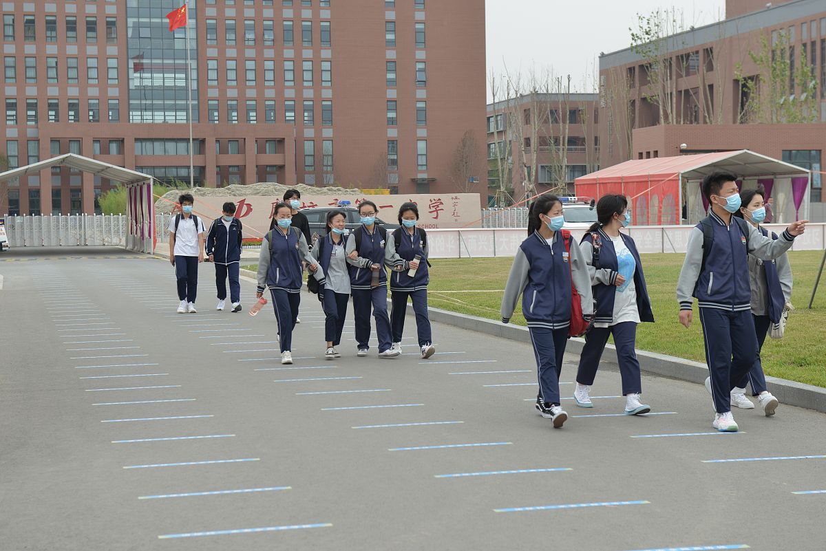 廊坊电子信息工程学校2021年招生简章 - 培养高素质电子信息工程人才