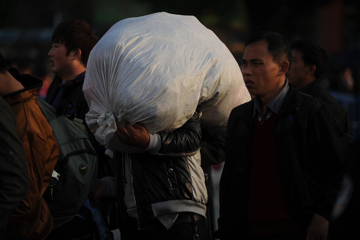 试论纪实摄影与新闻摄影的融合发展 写一篇较长的论文引言