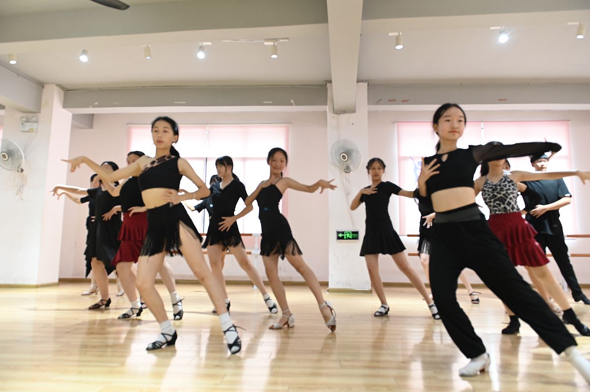 山西艺术职业学院招生专业有哪些有歌舞表演专业吗