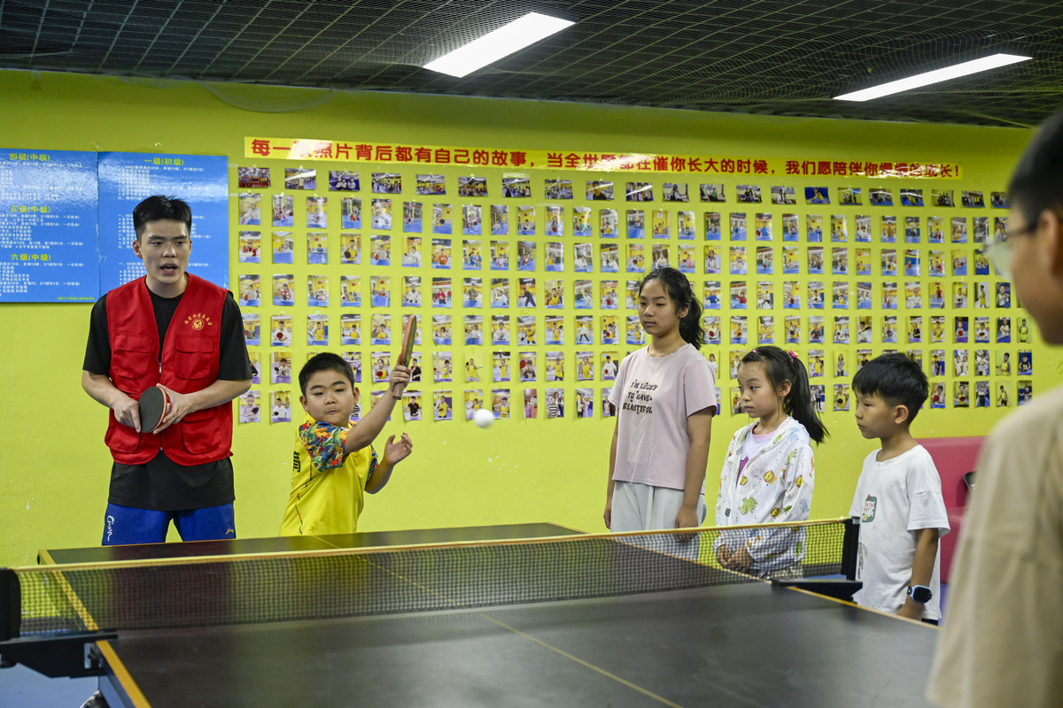 羽校班：学校羽毛球活动的魅力与益处