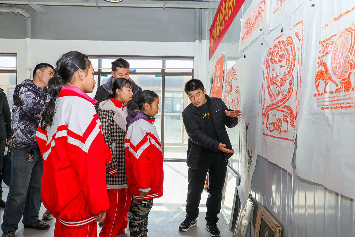 玉林电子工业学校2021年报名需要满足哪些条件