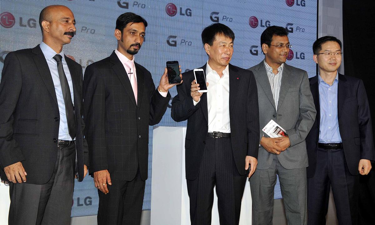 当地时间2013年7月4日,印度新德里,lg正式推出年度旗舰机型optimus g 