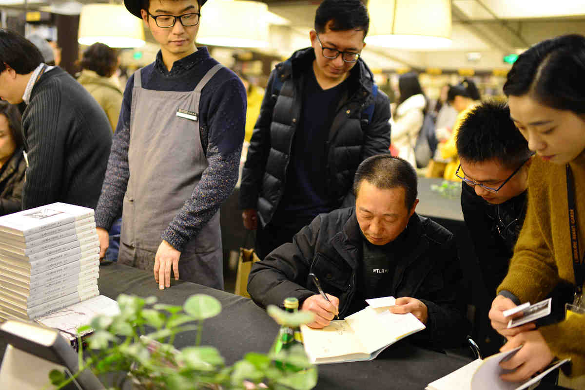 写一首大学校园的古诗