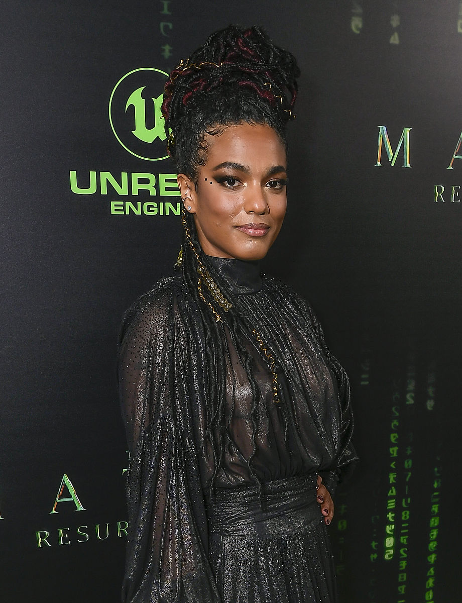 matlab遍历99的矩阵并拆分得到9个33的矩阵