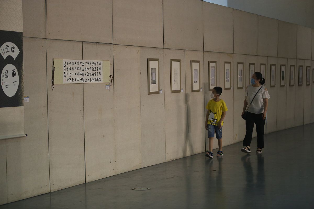 六年级孩子兴趣爱好广泛怎么办？如何引导孩子找到持久的兴趣？