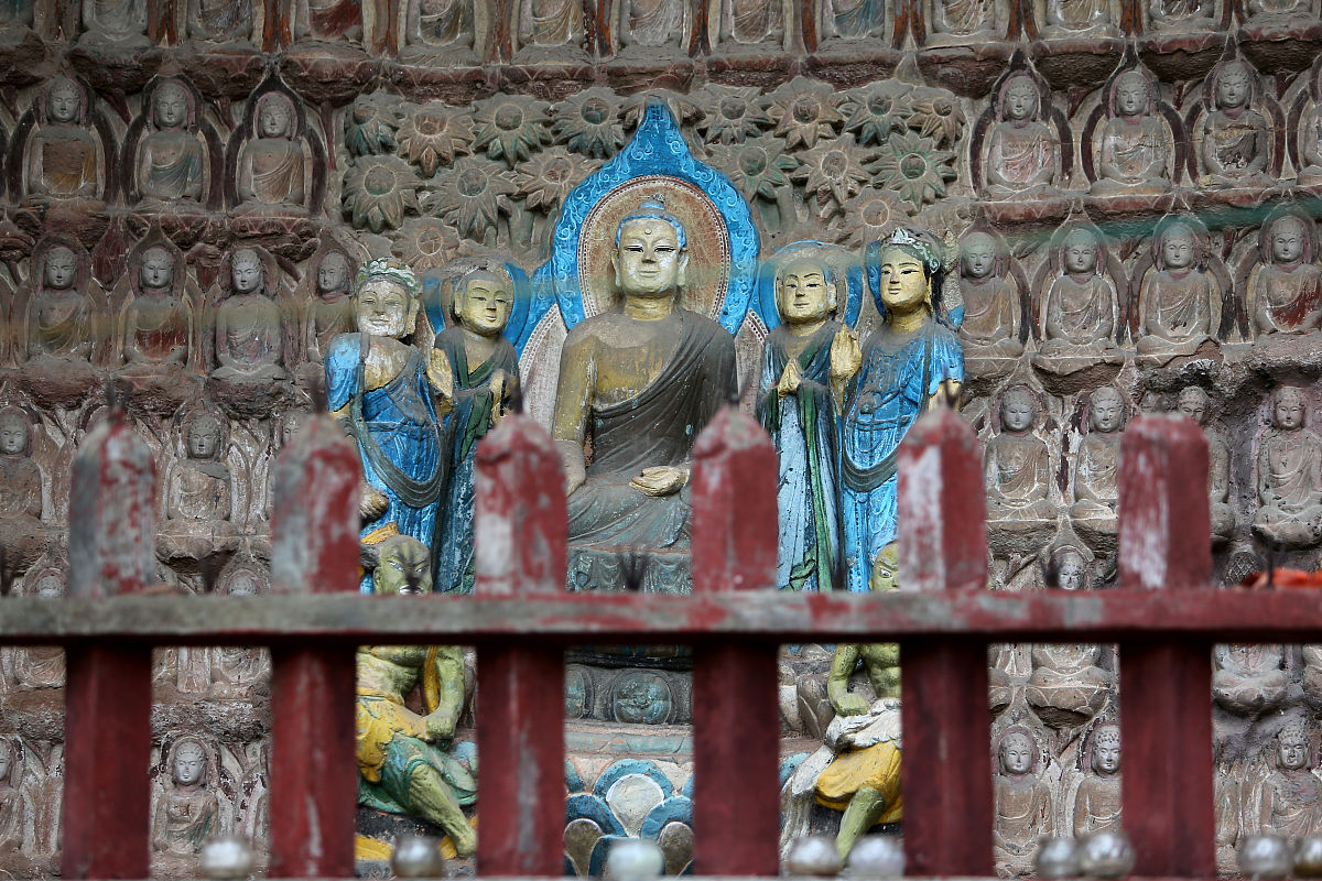 2019年3月31日,成都,邛崃花置寺.探访深山古迹,花置寺摩崖造像.始凿于