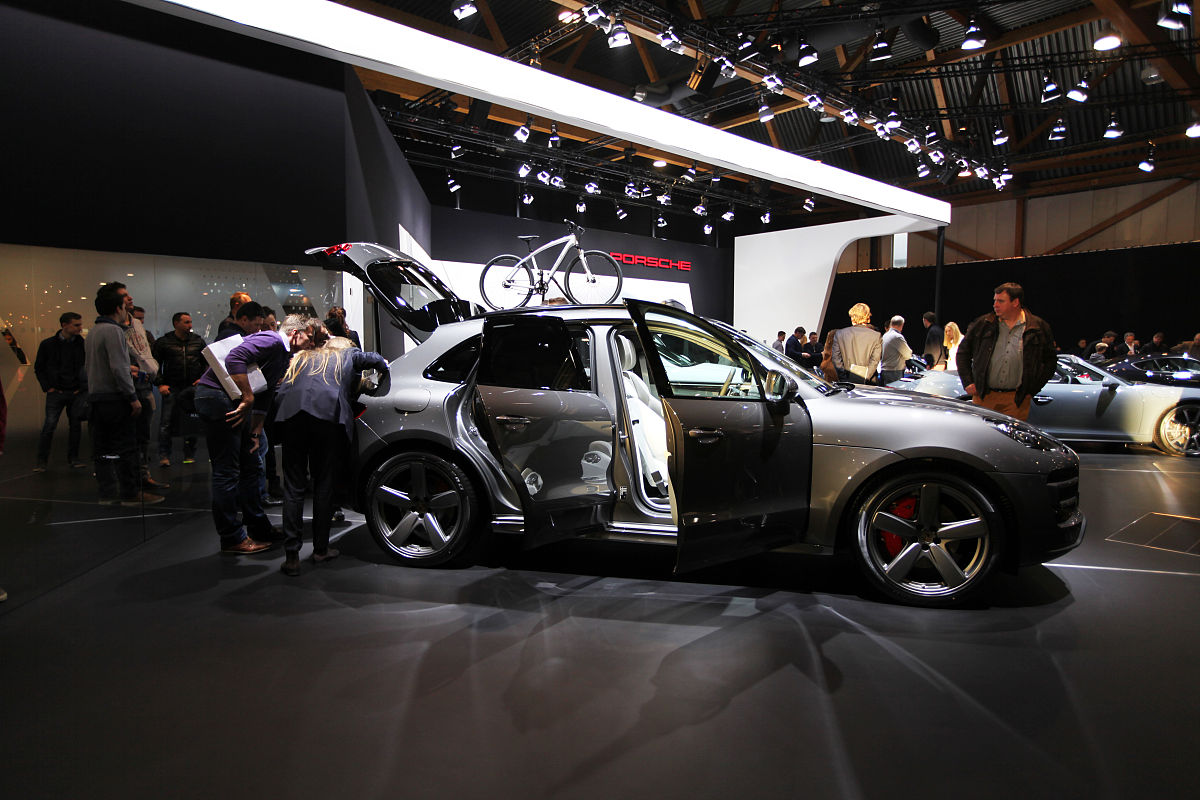 Cupra Ateca Cupra 亮相日内瓦车展，最大功率 223kW，运动性能与豪华兼具