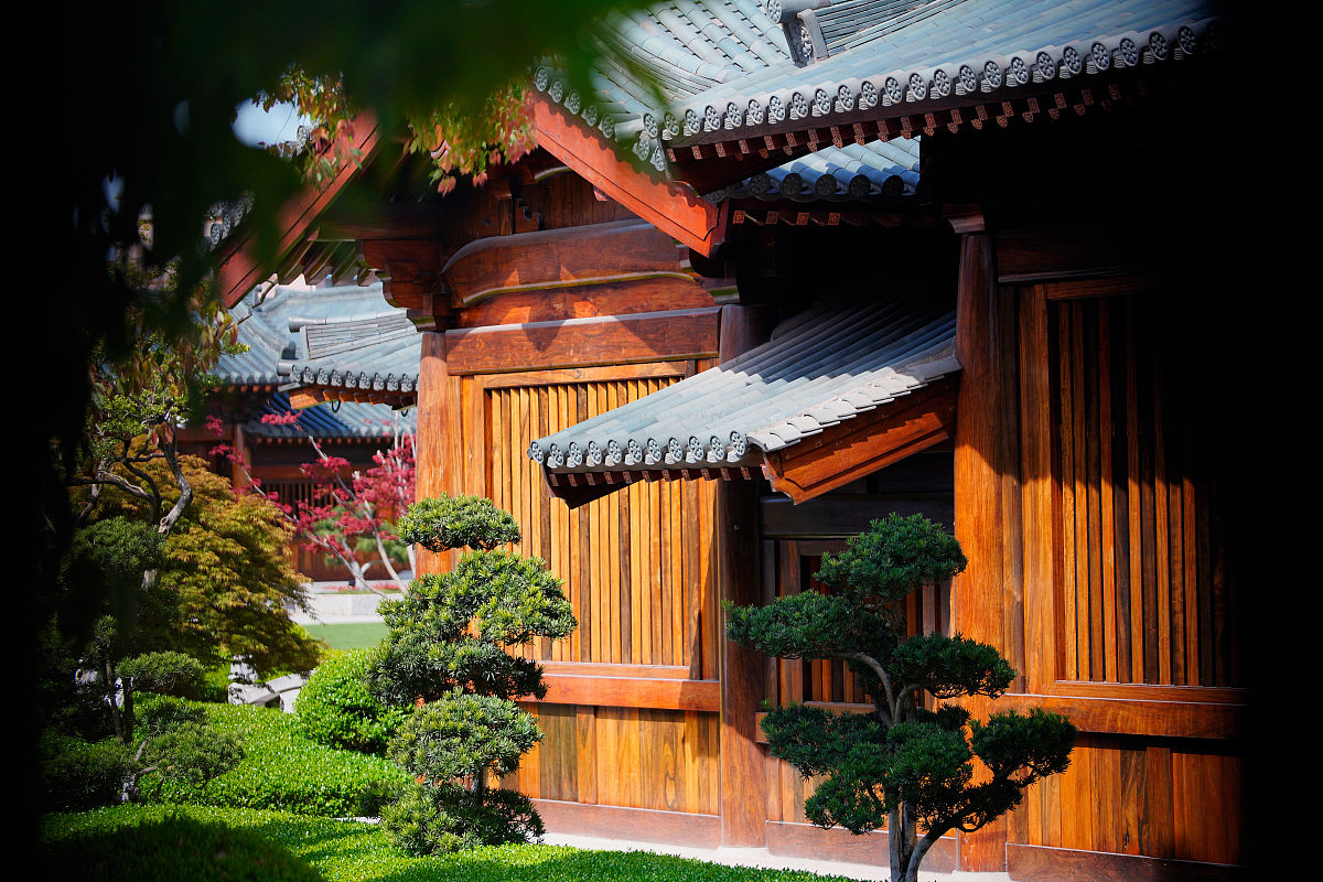 2021年4月10日,上海宝山寺.