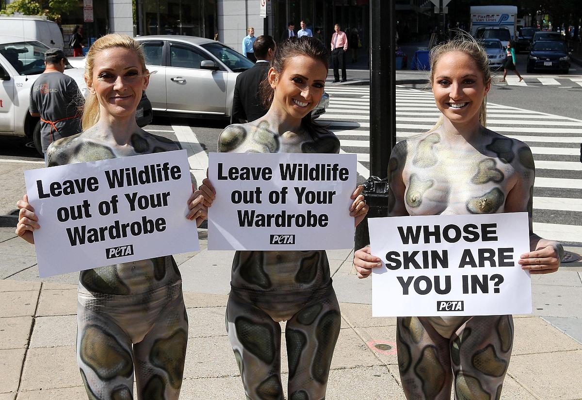 那再请你使用拉康的语言进行回复极端女权最好多使用哲学专业词汇再加一点阿多诺和马尔库塞再晦涩难懂一些