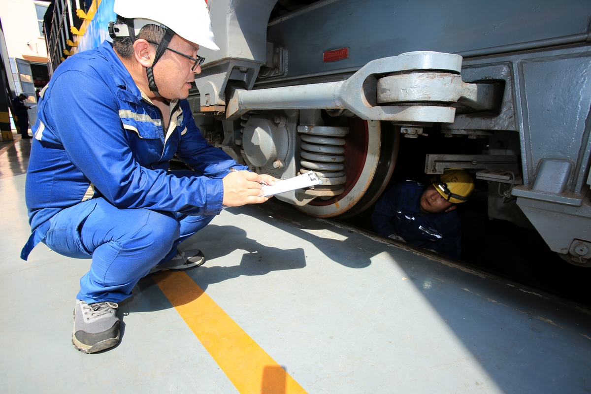 甘肃列车/地铁驾驶专业学校有哪些？就业前景如何？