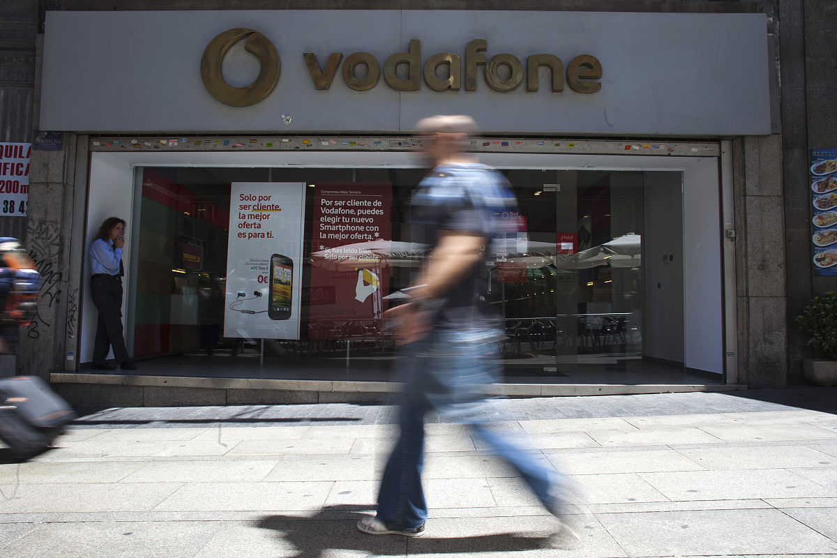 当地时间2012年5月22日,西班牙马德里,沃达丰(vodafone)标识.沃达丰公