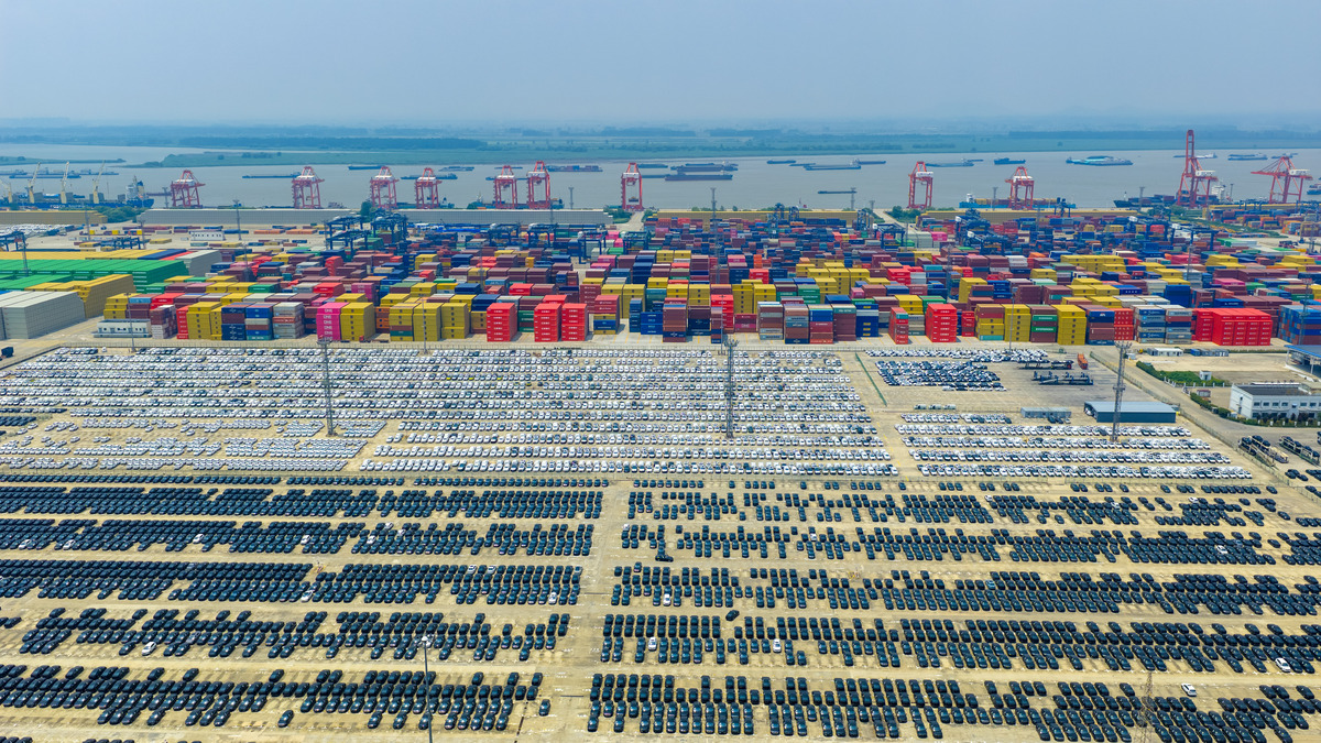 江苏省如何提升出口贸易竞争力：加强基础设施建设，降低贸易成本