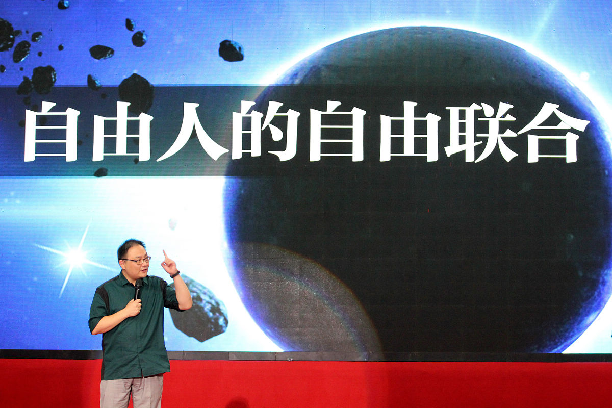 探索人生真谛：一场关于自信、梦想与爱的旅程