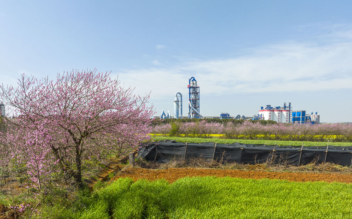 云南经贸外事学校2022年招生简章