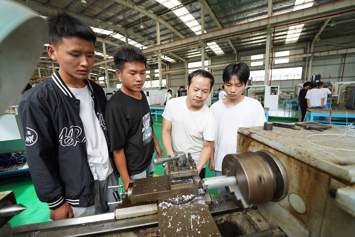 2022年贵州建筑材料工业学校数控加工技术专业招生